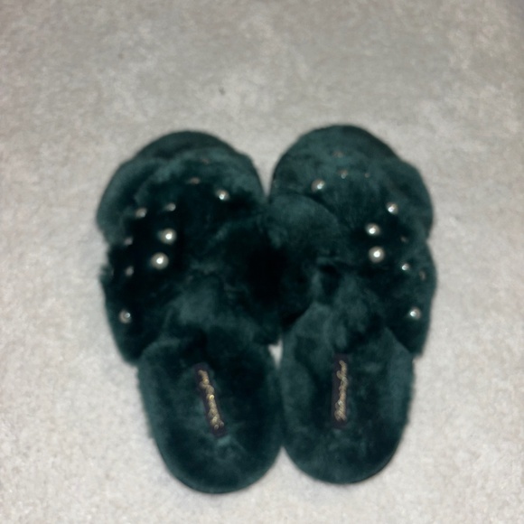 Green Pearl Victoria Secret Slippers - Picture 1 of 3